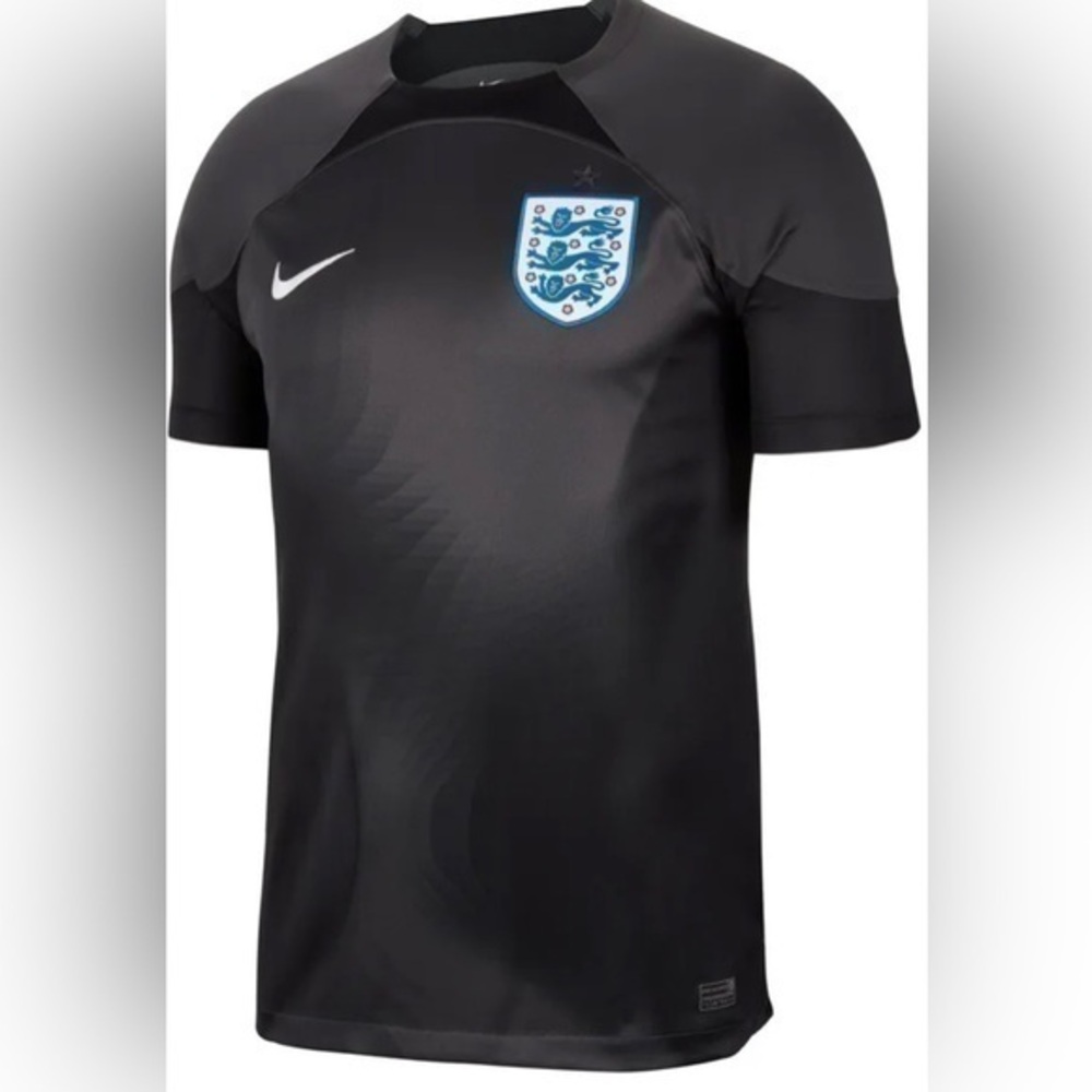 Nike England Soccer Goalkeeper Jersey Black Gray DN0686-060 Mens Size: Medium